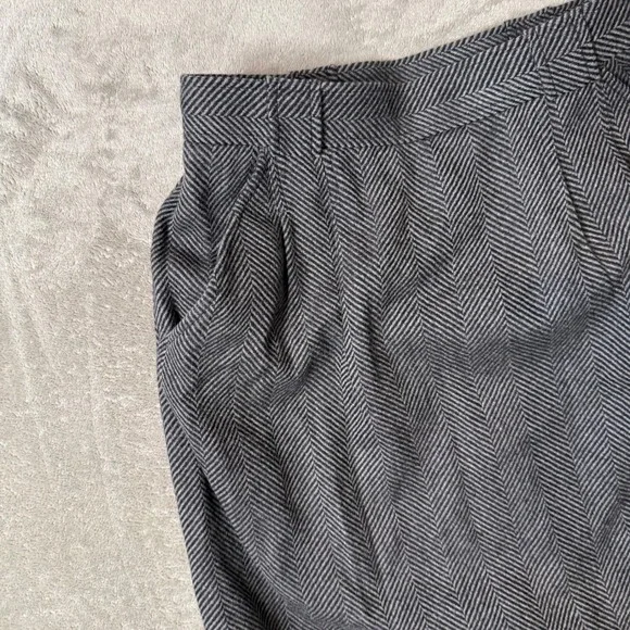 Vintage Yves Saint Laurent Variation Wool Herringbone Midi Skirt Gray Size 40 - Picture 8 of 10